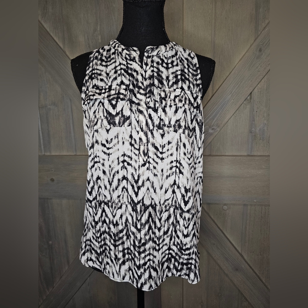 A.n.a Flowy Tank Top sz XSmall